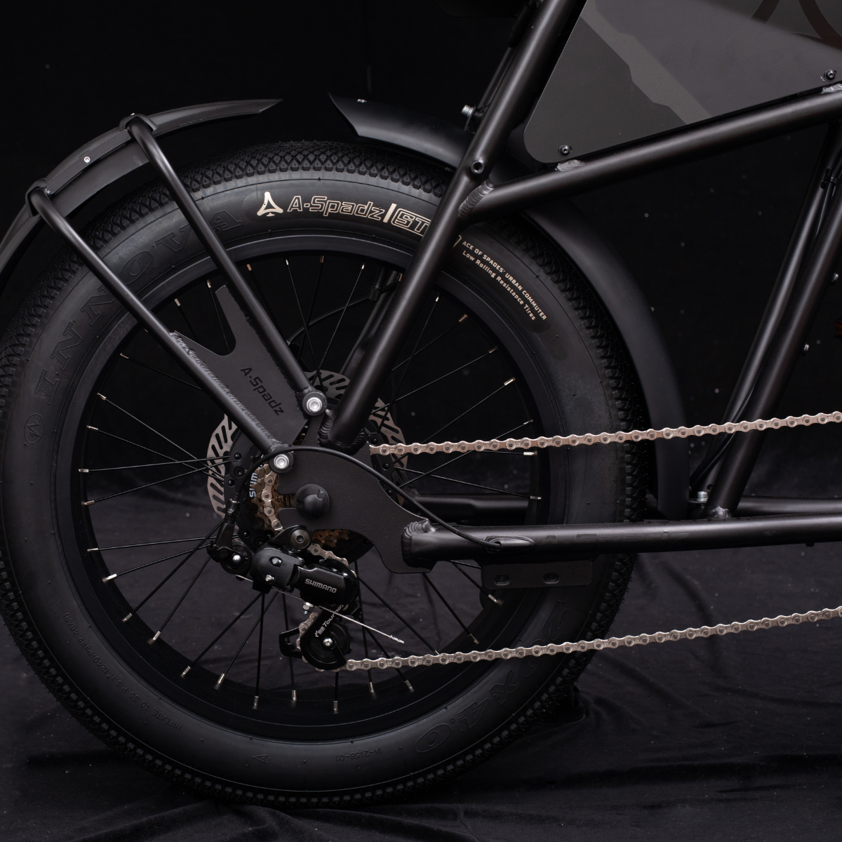 MOVE CAVETⅡ ファットタイヤ 電動アシスト自転車│店舗受取限定